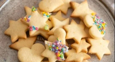 Traditionelles Omas Butterplätzchen Rezept für leckere Weihnachtsplätzchen