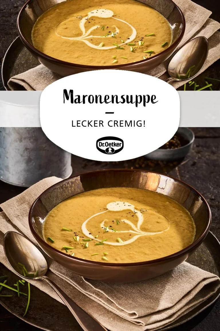 Cremige Maronensuppe in einer Schale, garniert mit frischen Kräutern