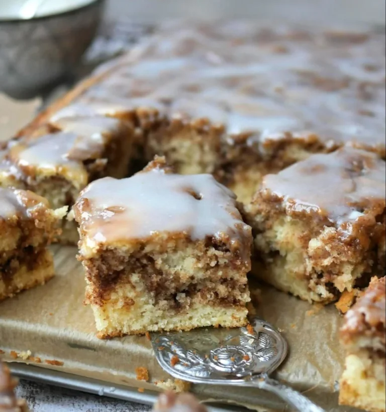 Zimtschnecken Kuchen ohne Hefe – saftig und einfach zuzubereiten