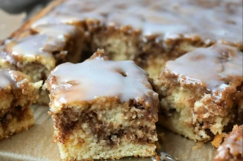 Zimtschnecken Kuchen ohne Hefe – saftig und einfach zuzubereiten